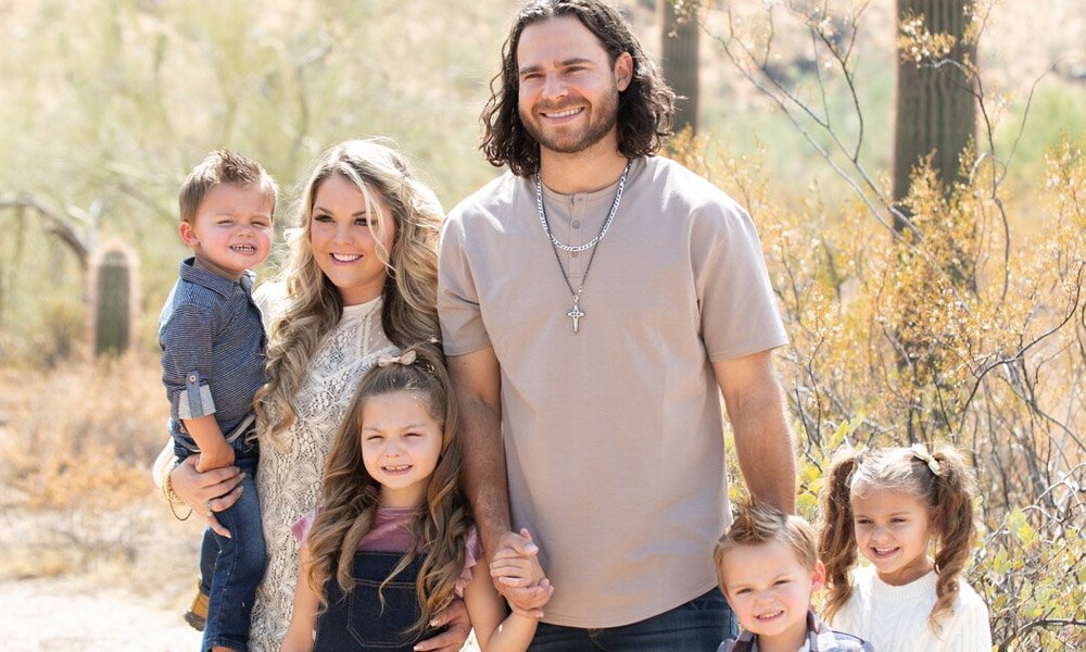 4 brandon crawford wife 2