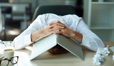 recognizing the subtle shifts before mental fatigue becomes overwhelming