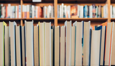 Best Online Bookstores That Ship to Europe in 2026