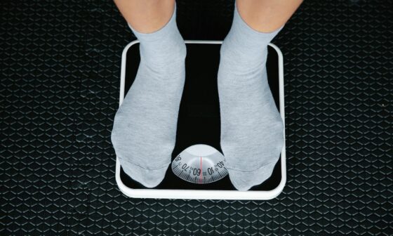 Daily Lifestyle Changes That Support Sustainable Weight Loss