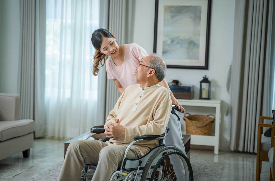 How to Create a Safe and Supportive Environment for Seniors Living Alone