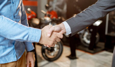 The Advantages of Purchasing Your First Bike From an Authorized Dealer