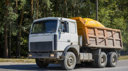 how skip loader trucks have replaced general purpose tippers across most local fleets