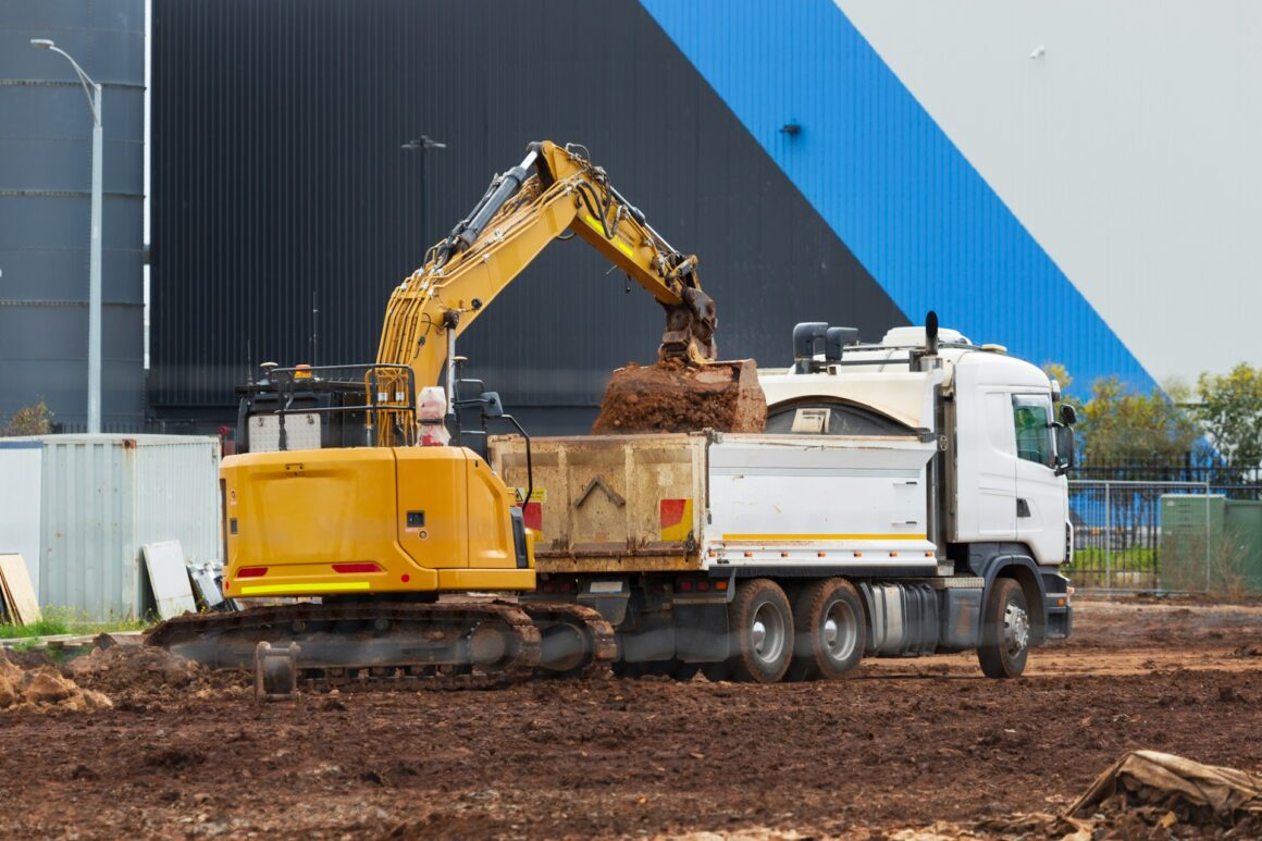 the business benefits of investing in efficient material handling equipment 1