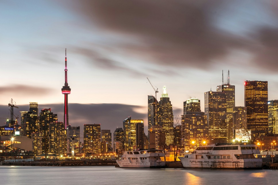 A Practical Guide to Travelling with Future Relocation in Mind