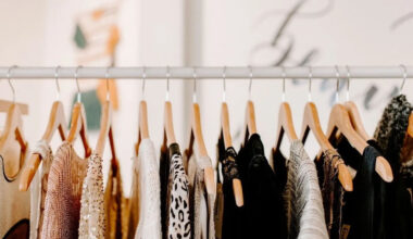 How Does a High End Consignment Shop Help Shoppers Find Investment Pieces with Lasting Style