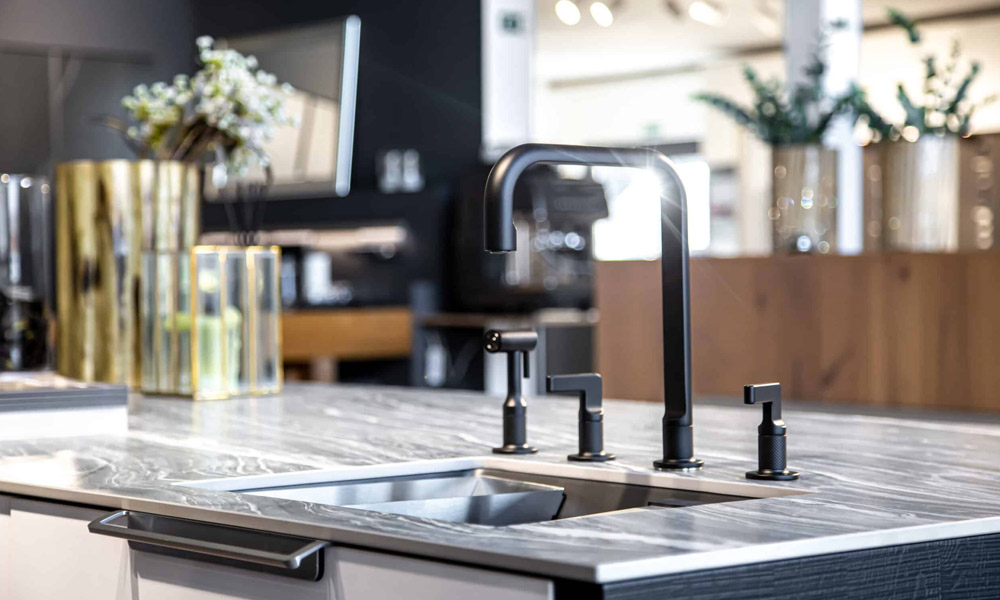 The Ultimate Guide to Choosing the Perfect Kitchen Sinks for Your Home