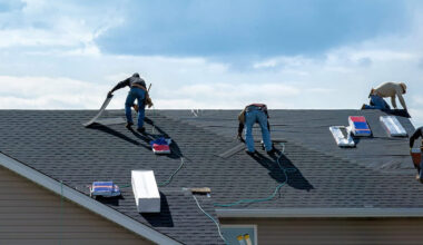 How the Right Roofing Companies in Seattle Can Save You Time and Money
