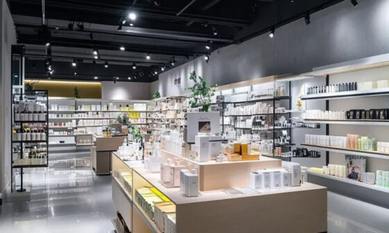 Optimising Your Store with Effective Retail Display Stands
