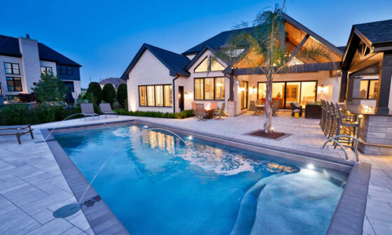 Why More Homeowners Are Choosing One Piece Pools
