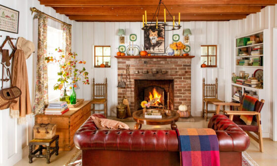 How to Build a Warm Collected Home With Vintage Farmhouse Style