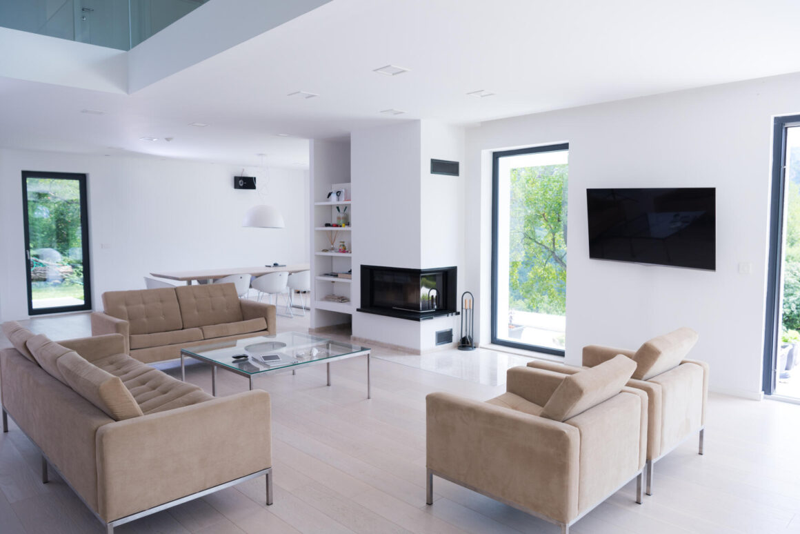 Luxury Living What Sets High Rise Apartments Apart