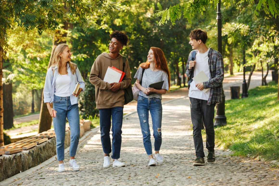 Making Your Living Space Part of a Better College Experience