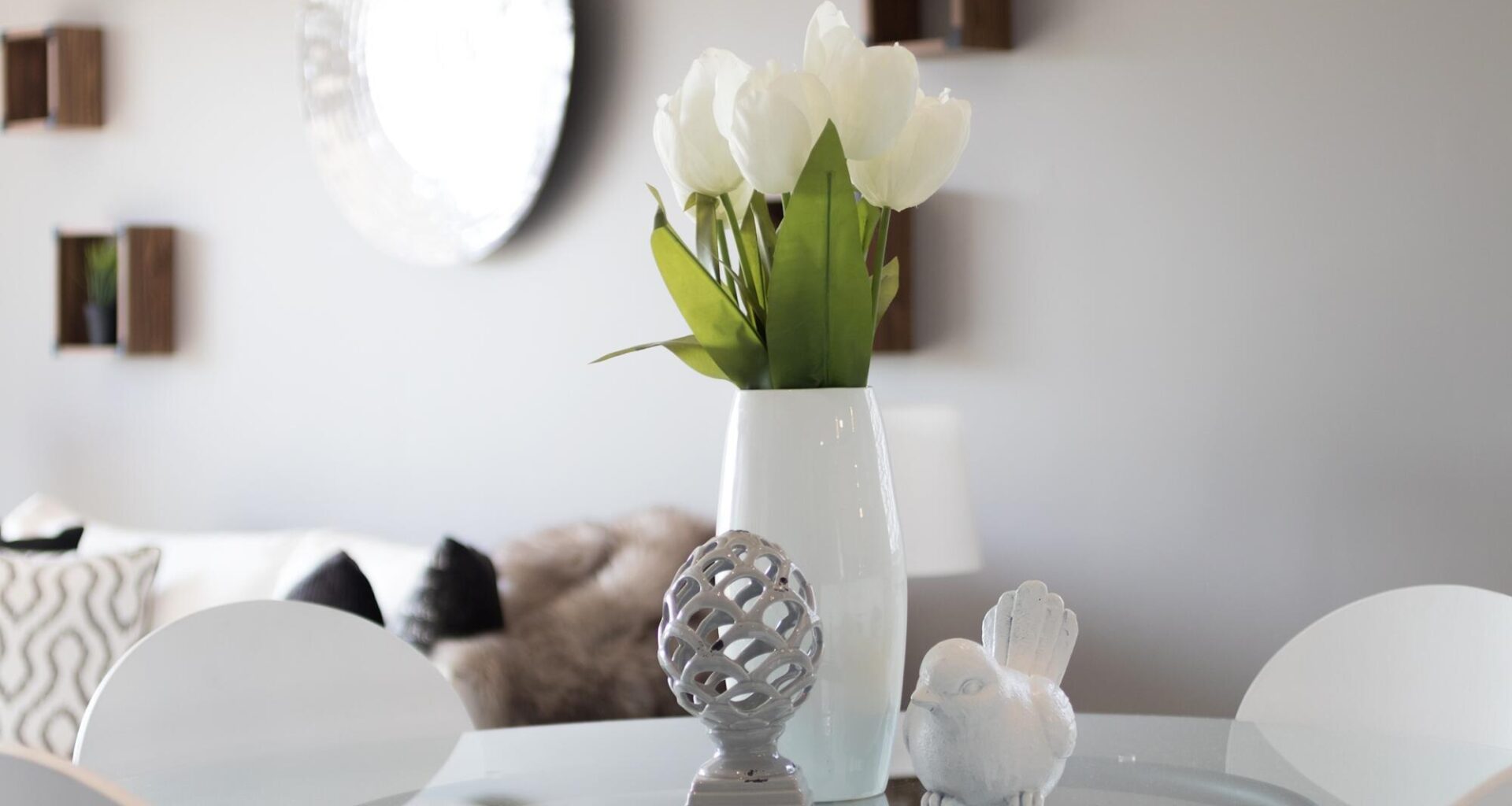 The Art of Minimalist Decor in Vacant Home Staging